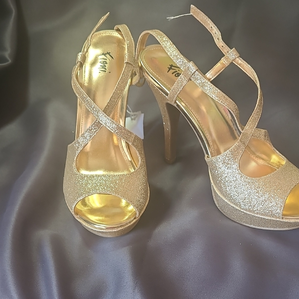 Elegant Gold Glitter Heels